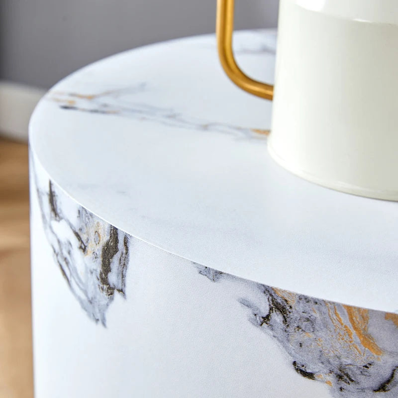 15.7 Modern Round Coffee Table with Fashionable Pattern and Stable Base for Living Room
