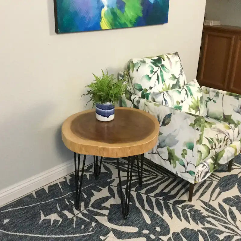 Natural Solid Wood Round End Table Coffee Table
