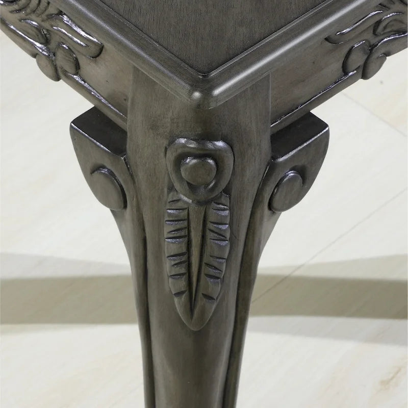 Traditional Ornate Detailing End Table
