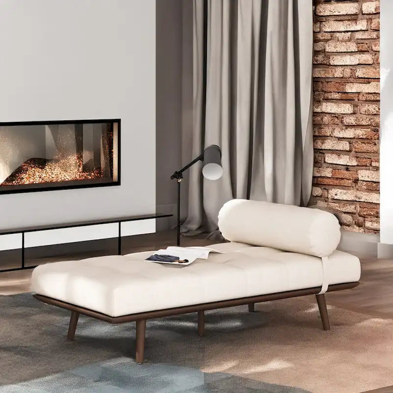 Modern chaise lounge