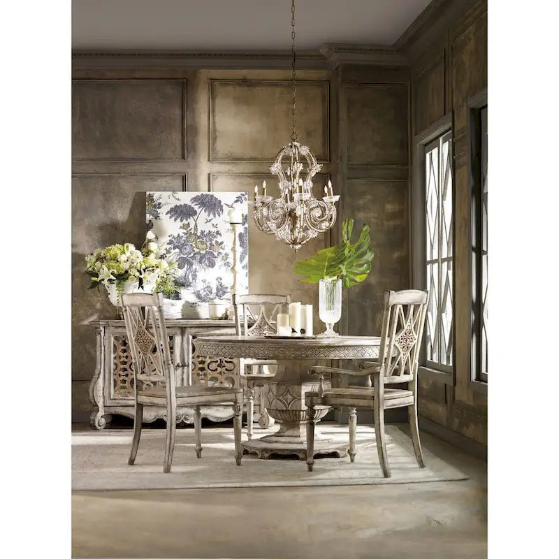 Hooker Furniture Chatelet 54 Round Vintage Luxury Farmhouse Dining
